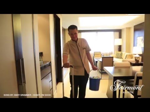 How Our Housekeeper Prepares Your Room
