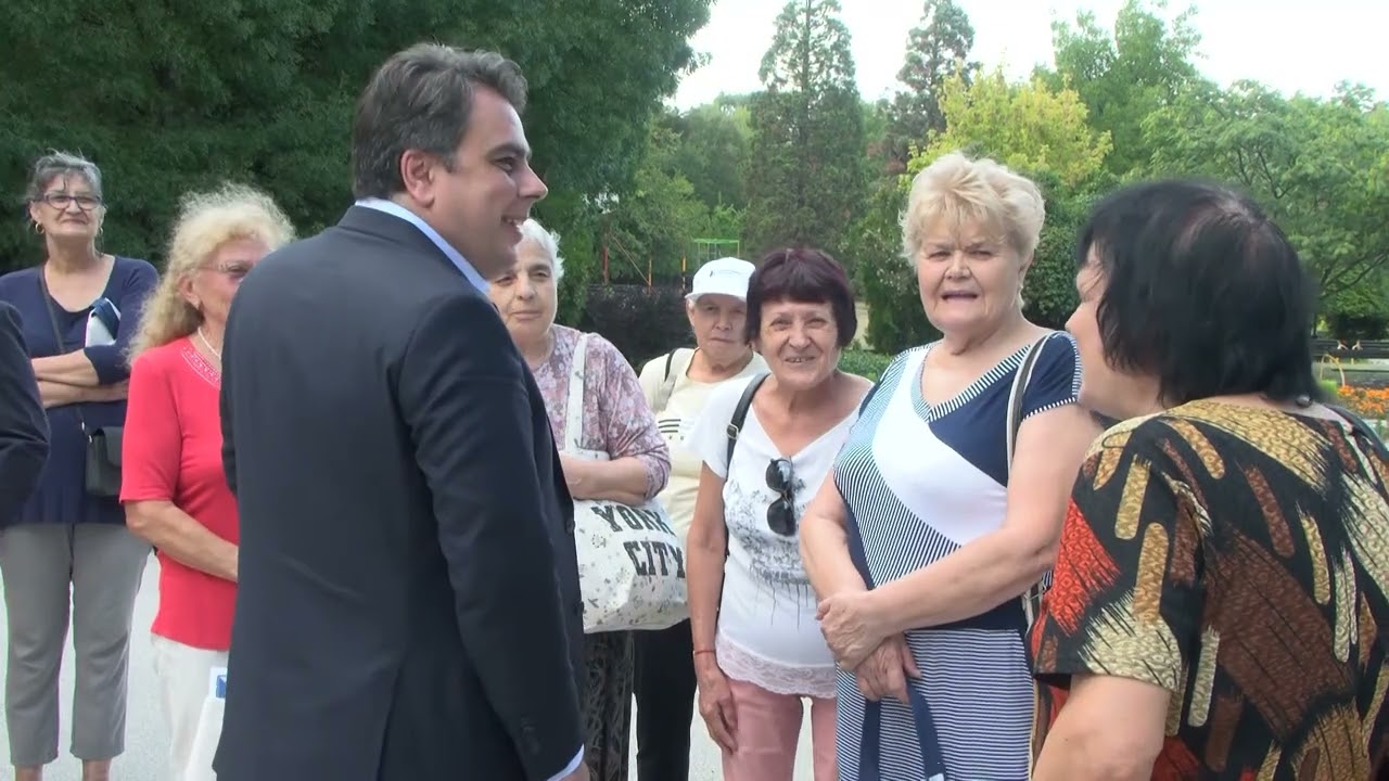 Асен Василев в Хасково: Искаме да продължим започнатото в социалната сфера и в борбата с корупцията