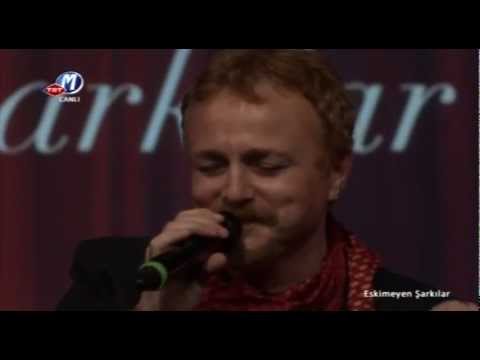 \"Müptelayım Sana\" : Harun Kolçak [Eskimeyen Şarkılar]