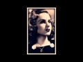 Deanna Durbin - Ave Maria