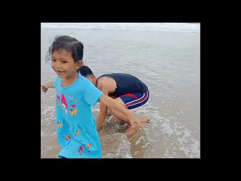 Pantai Dlodo JLS bersama Rayya