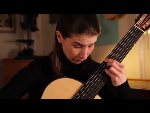 Petra Poláčková performs Villa Lobos "Prelude #1" on a Michael Cadiz Torres/Romanillos Model guitar.