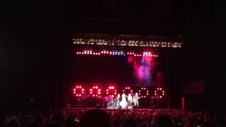 Jolene ~ When Doves Cry ~ Fallin ~ Little Big Town live at the Delaware State Fair!