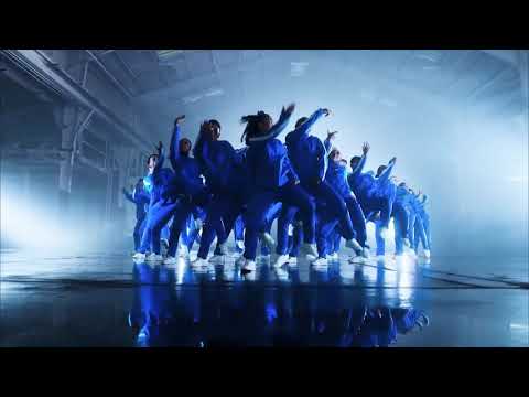 Daddy yankey snow and con calma -(official song)