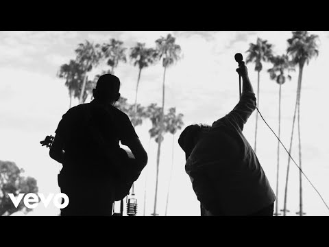 Stephen Wilson Jr., Eddie Vedder - Hunger Strike (Live from Ohana Fest)
