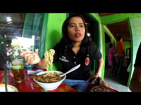 Makan Mie Ayam Tumini Mie Ayam paling Lezat di Jogjakarta