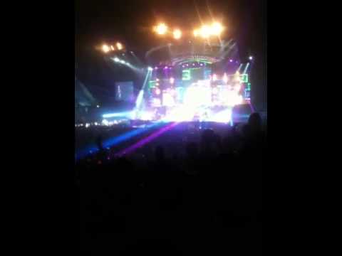 Christopher Maloney - What A Feeling