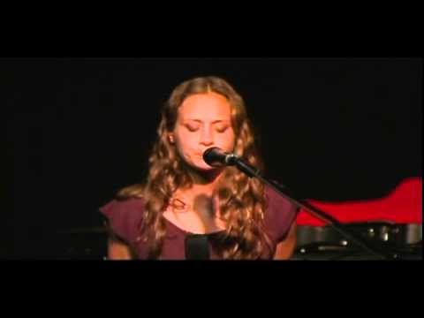 Fiona Apple - Fast As You Can