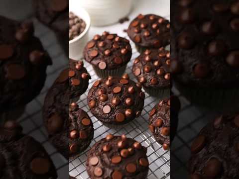 Chocolate Muffins 🧁#shorts #recipe #chocolate#shivali#muffins