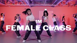 Rihanna Remix / Female Class