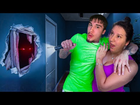 NEŠTO ŽIVI U ZIDOVIMA OD NAŠE KUĆE