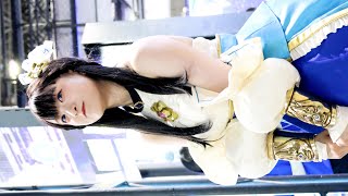 【東京ゲームショウ 2022】笑顔が素敵な綺麗な肌をした美人コンパニオン