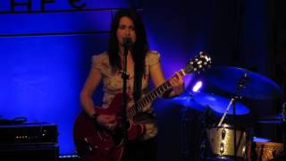 Emma Pollock - &#39;Paper and Glue&#39; live in Madrid