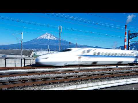 Japan Built a Train Station Near Mt. Fuji Almost Nobody Uses