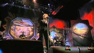 Martina McBride - Independence Day (Live at Farm Aid 1998)
