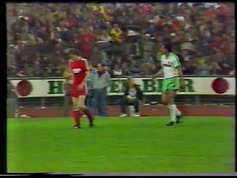 Werder Bremen - Bayern München, 1981/82 Bundesliga. Full Match (part 1 of 3).