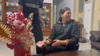 新年送禮 媽媽笑聲超魔性