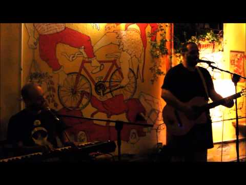 I Camillas - Mi piace andare al mare (Calcutta) | #Fattifortefanfulla