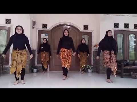 Tari Kreasi (Lagu Tokecang)