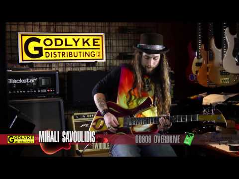 HEAR THEIR GEAR - Mihali Savoulidis from Twiddle shows his Maxon Gear