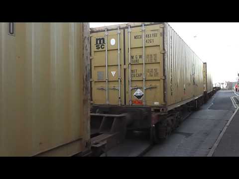 Irish Rail class 201 (215) + IWT - Alexandra Road, Dublin