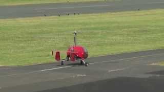 preview picture of video 'Gyrokopter Start von der 28'