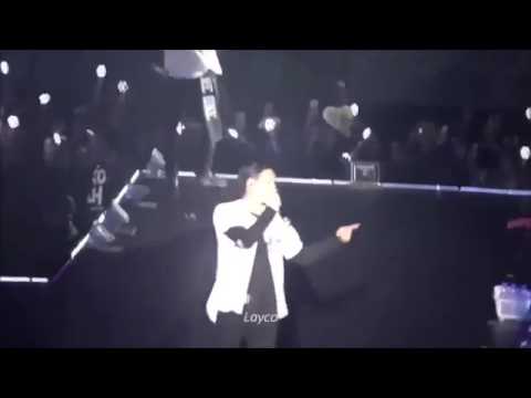 Exo Member Lay almost injured by a Glass Bottle Thrown at Him by a fan at his concert