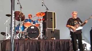 Don't Throw Your Love On Me So Strong