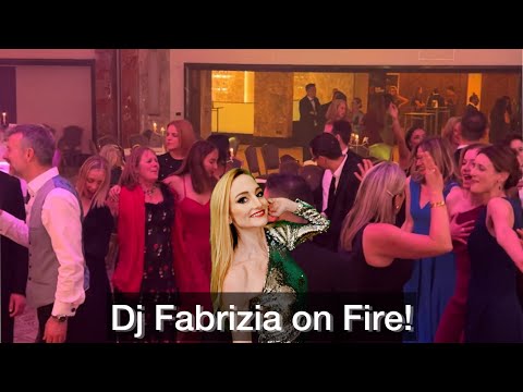 Anteprima video "Corporate Awards Event DJ Set" su Lyrium