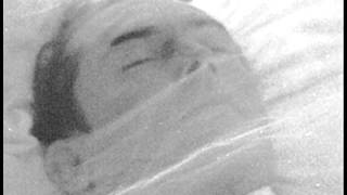 We&#39;re getting closer to the grave each day - Hank Williams