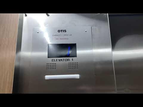 Fast 350 FPM Westinghouse/Otis Traction Elevators In CT
