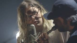 Safia Nolin - La laideur (Microphone / Télé-Québec)