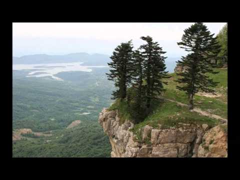 Boris Bazurov - Kaju Berge