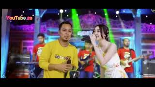 Download lagu Difarina indri Disana menanti di sini menunggu Om Adella mp3 Download lagu Difarina indri Disana menanti di sini menunggu Om Adella mp3
