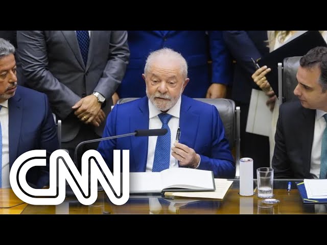Caneta usada por Lula na posse levanta mistério | LIVE CNN