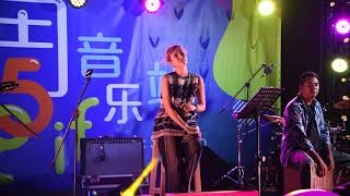 说不哭 - Kelly Poon 潘嘉丽 [4K]