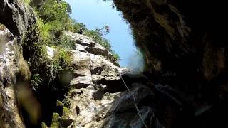 preview picture of video 'Go Pro HD Hero 2 X-treme Canyon Jump / Jorge Fernández Guerra'
