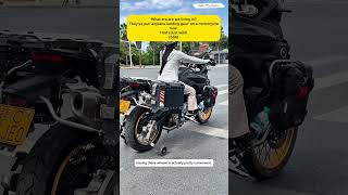 Download lagu I've seen motorcycles, but one with 'Airplane LANDING GEAR'? That's new! #shorts #funny #motorcycle mp3