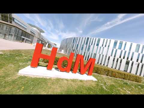 Rundflug über den HdM-Campus (4K)