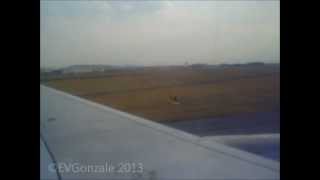 preview picture of video 'Interjet A320 landing and taxi to gate Mexico City'