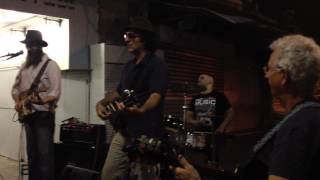 לייזר לוייד אשה מרוקאית - Lazer Lloyd-Morrocan Women