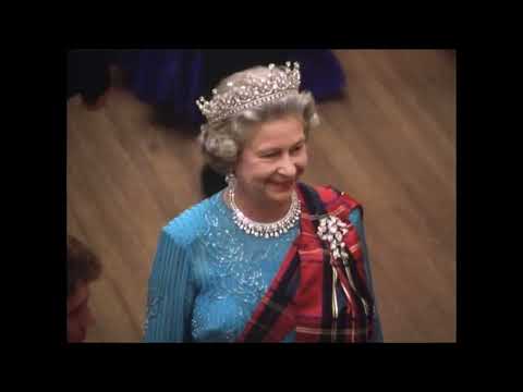 The Queen Dances: A Glimpse of the Ghillies Ball at Balmoral (1992)