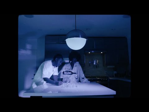 Phabo - Slippery (feat. DESTIN CONRAD) (Official Music Video)