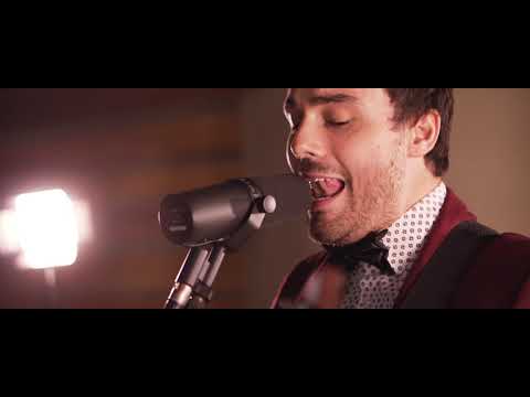 Yellow - Senhor Bonifácio