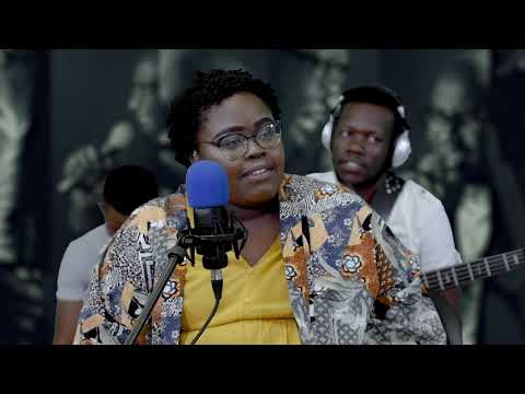 UNPLUGGED SESSIONS With Tshepo Lesole - ft Saltie