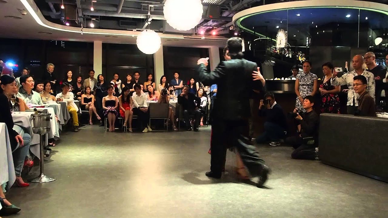2013 Apr Fernando Sanchez y Ariadna Naveira @ HK, Grand Milonga 4/4