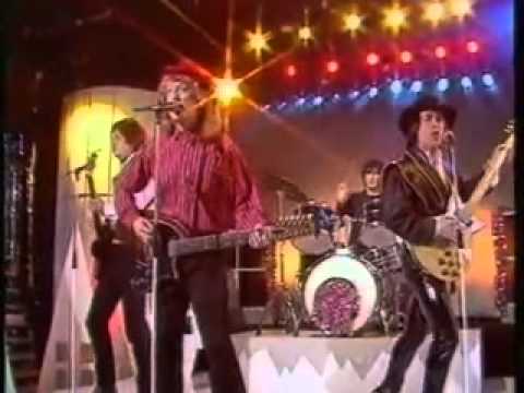 We Wont Give In - Slade