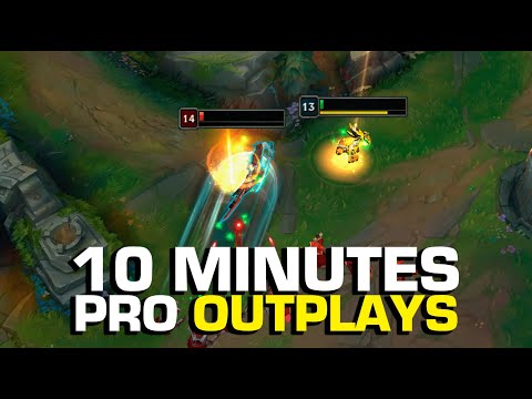 10 MINUTES OF BEST PRO OUTPLAYS - League of Legends