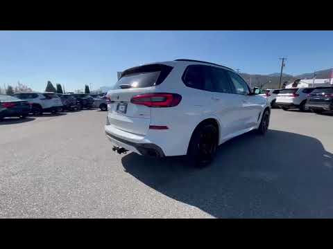 2021 BMW X5 xDrive40i Sports Activity Vehicle in White for sale at Murray Honda in Chilliwack, BC