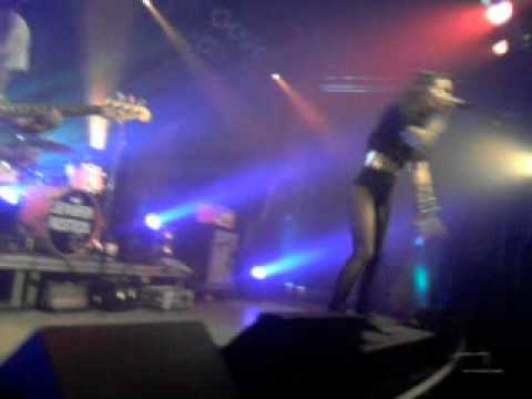 Jennifer Rostock - Du Willst Mir An Die Wäsche